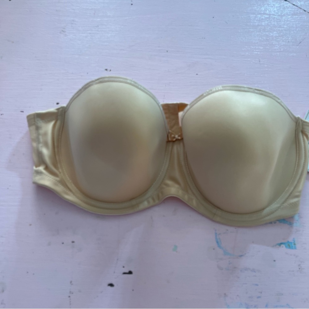Elomi Strapless Bra 38DD New with Tags Smoothing Nude 38E Underwire Beige Cream